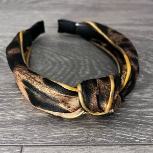 Chic Animal Print Knotted Headband
